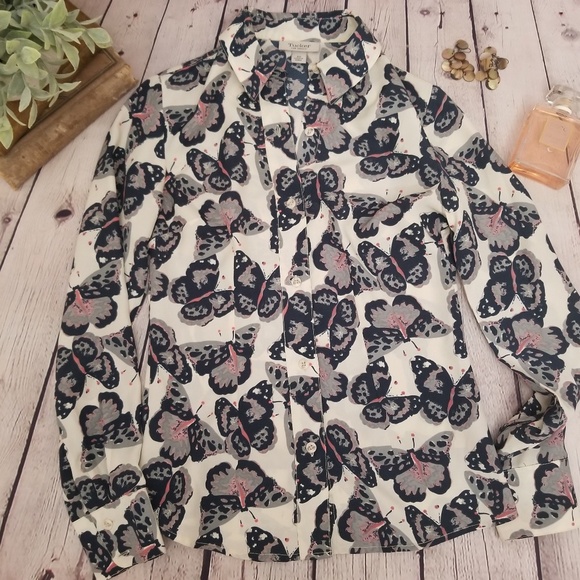COPY - Tucker For Target Butterfly buttondown shirt - Picture 2 of 7
